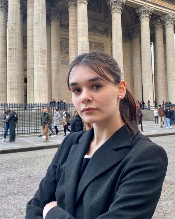 Portrait de Inès Roblin